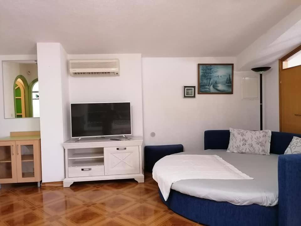 Pacho Baška Voda Exterior foto